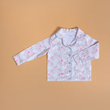 Flying Oryx Printed Pajamas Set in Green